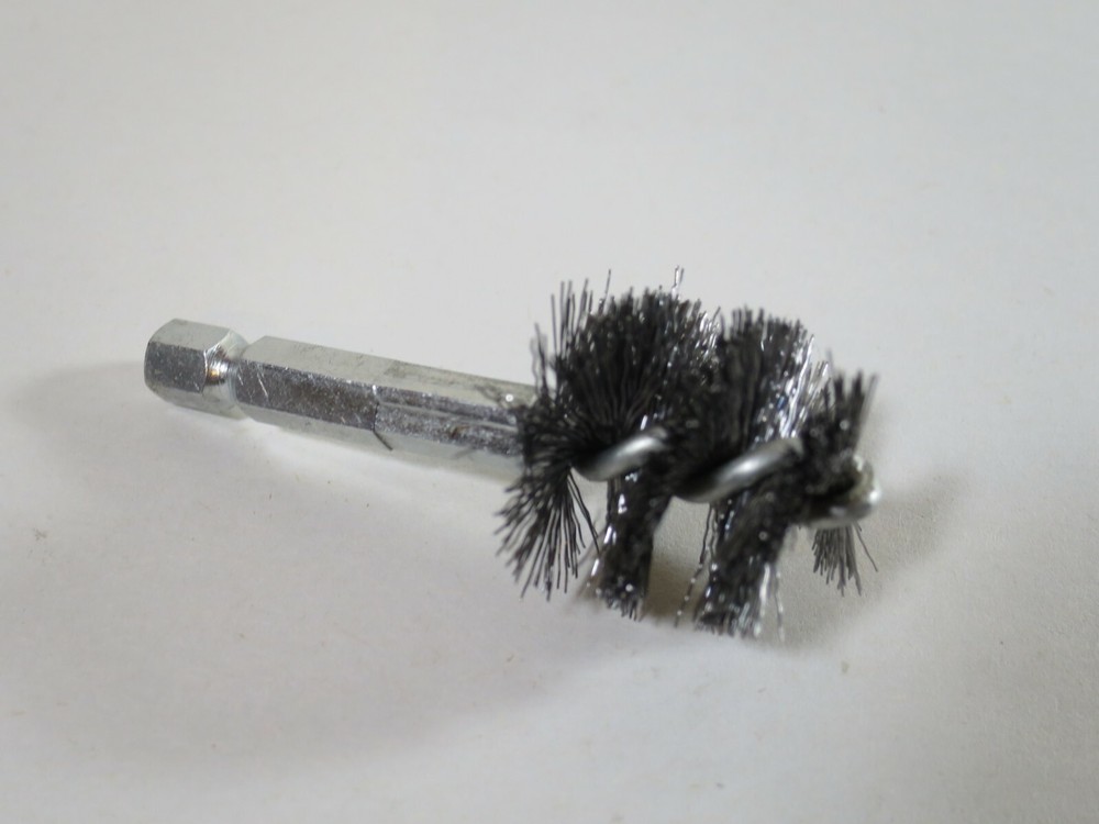 NEW Battery Post Drill Attachment Internal Cable Cleaner Brush