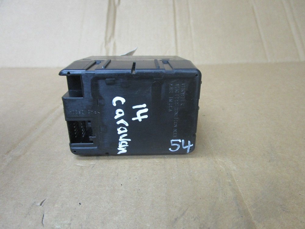 13 14 2013 2014 Dodge Grand Caravan Ignition Switch Module Node W/ Key 68105735