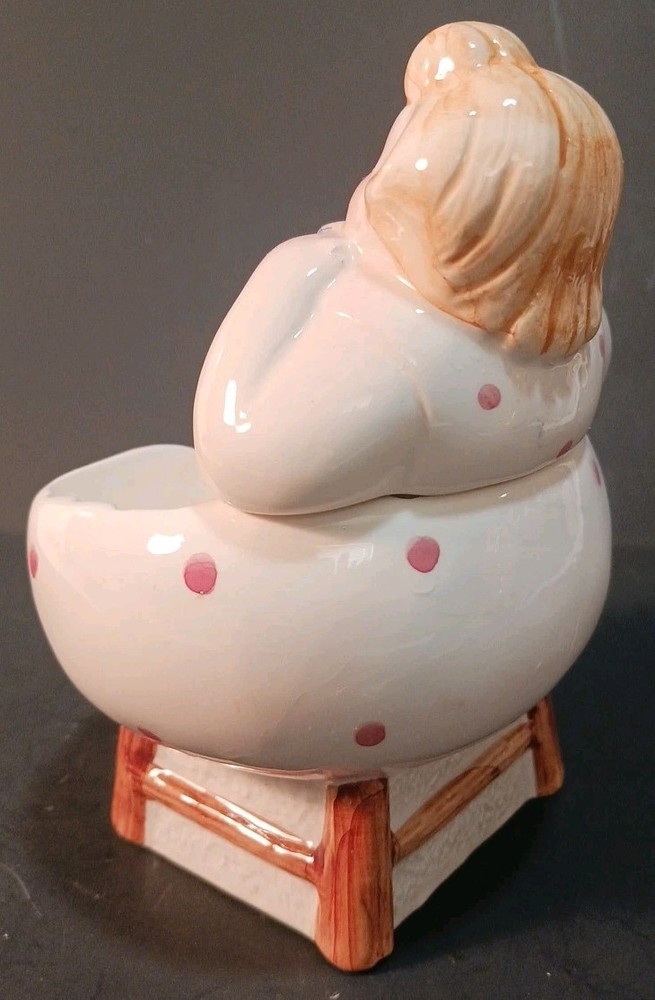 Teabag Rest Chubby Lady Drinking Tea Marked JSNV Taiwan