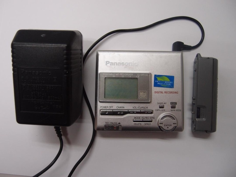 Junk Panasonic portable MD recorder SJ MR100