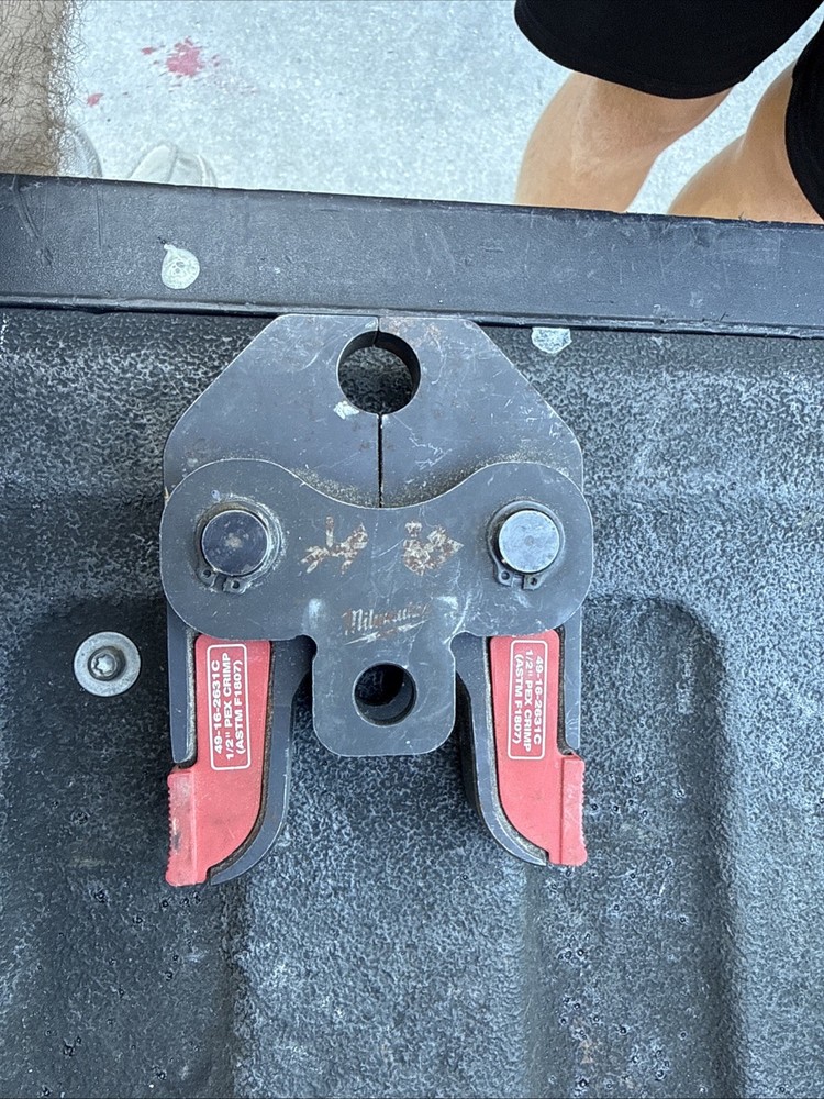 Milwaukee  49-16-2634c 1PEX CRIMP 18v