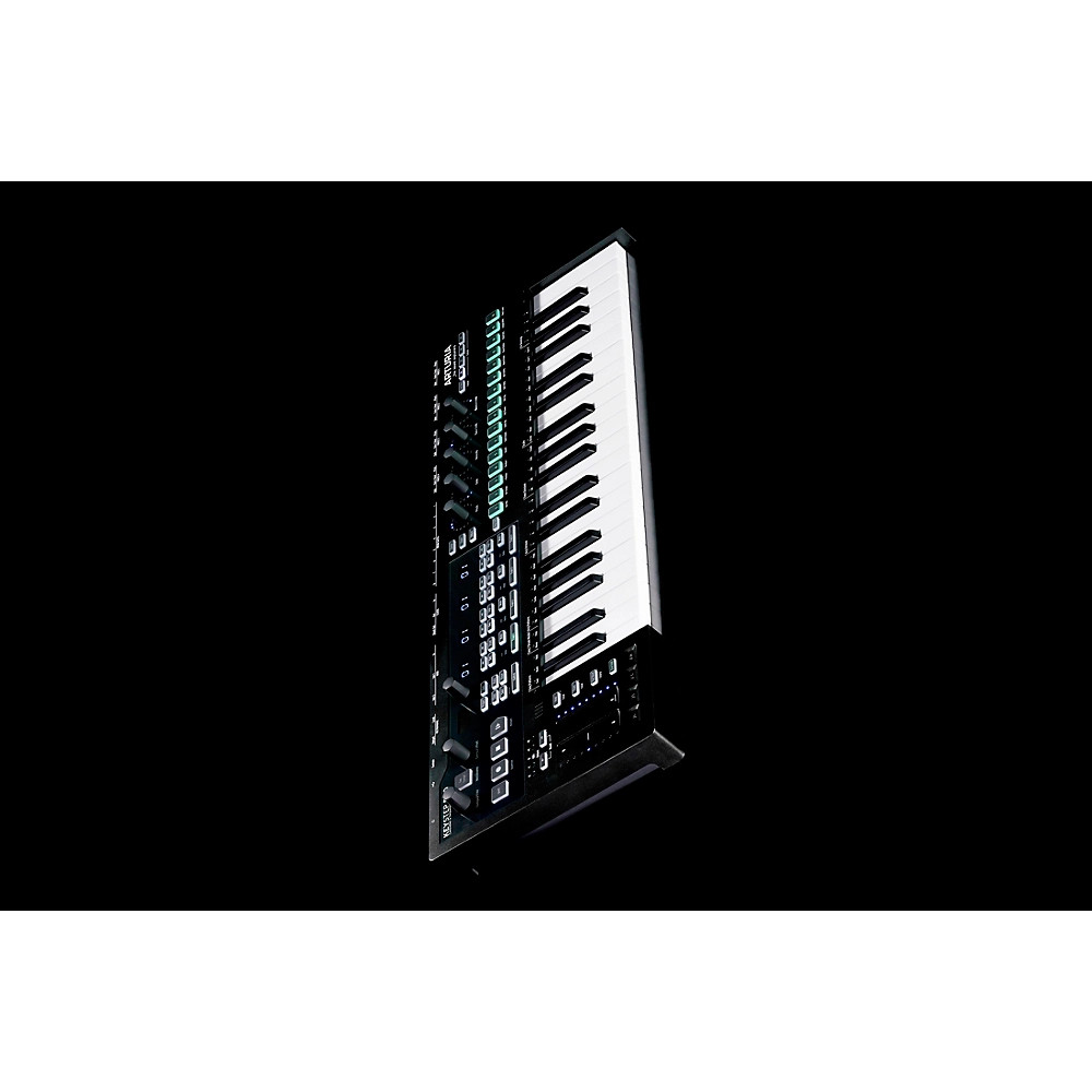 Arturia KeyStep Pro Chroma 37-Key Controller & Sequencer LN