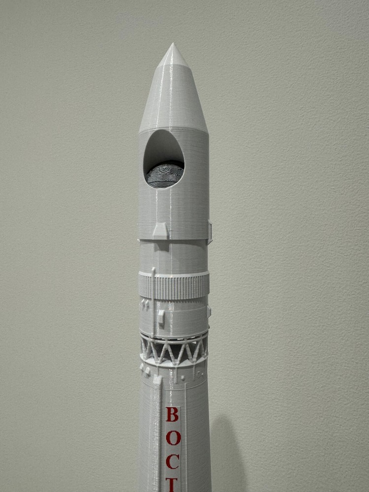 Vostock Russian Soviet Sputnik 1 Model Display Gift Rocket ULA 1:72 Scale 530mm