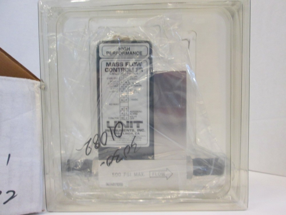 Unit UFC-1100A Mass Flow Controller, He, 100 SCCM, Refurbished