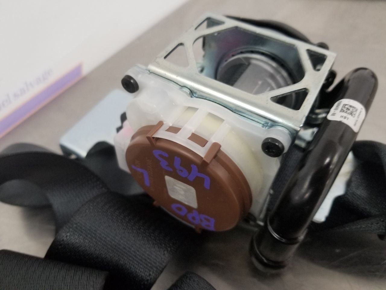 22 2022 NISSAN FRONTIER CREW CAB OEM DRIVER LEFT FRONT SEAT BELT RETRACTOR BLACK