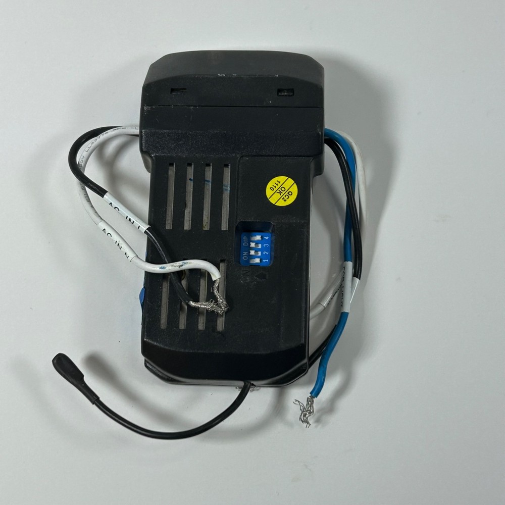 Hampton Bay Replacement Ceiling Fan Motor Control Receiver UC7067RC Black