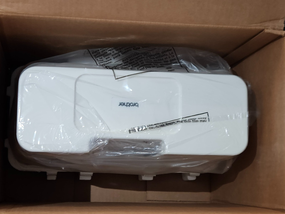 brother ce-4000 lightweight computerized sewing machine NEW!