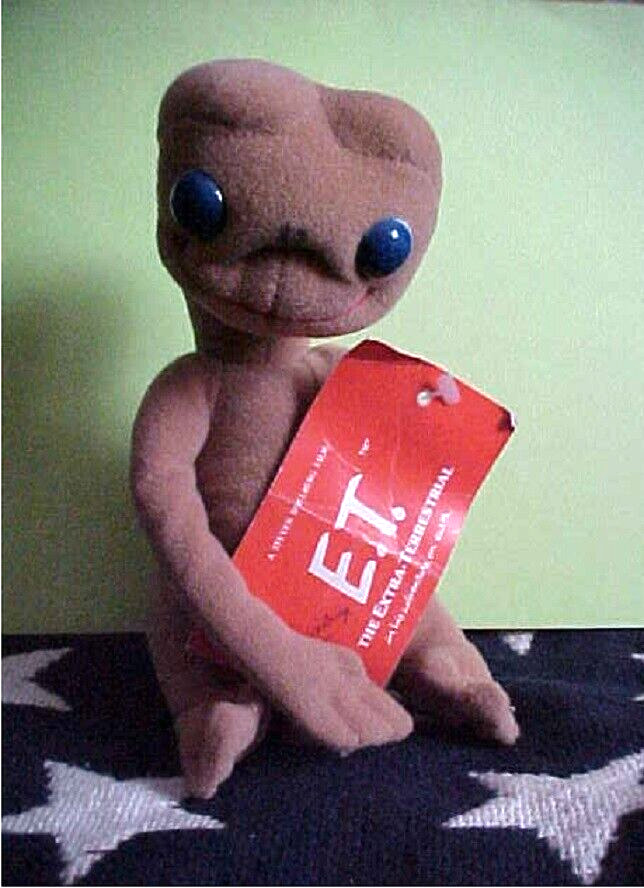 E.T. Extra Terrestrial Plush Figure 1982 with tag