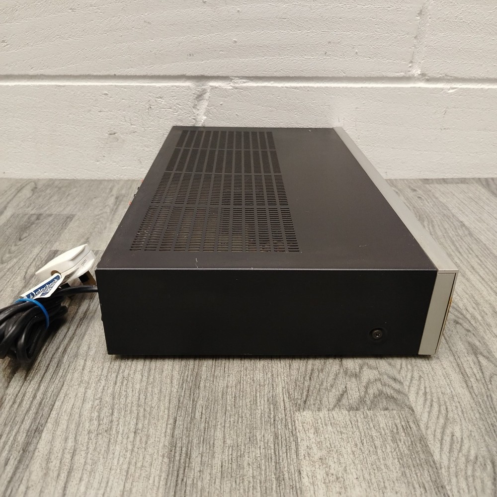 Panasonic SU-2800 Stereo Integrated Amplifier - Black