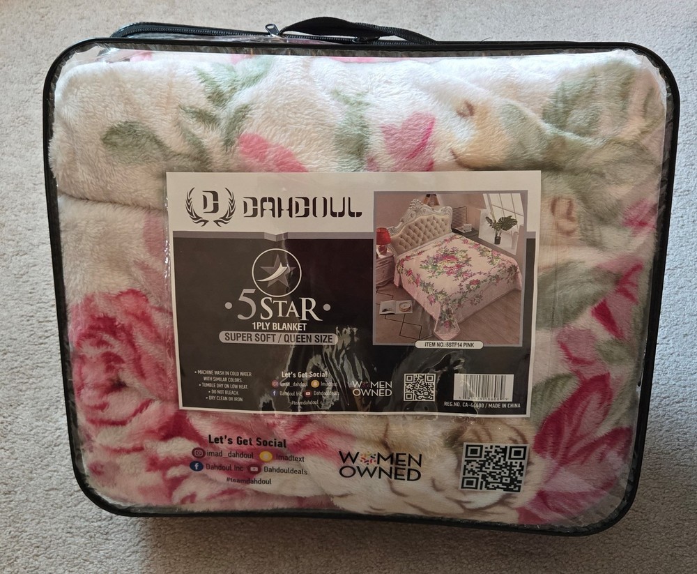 DAHDOUL Comforter Queen Super Soft