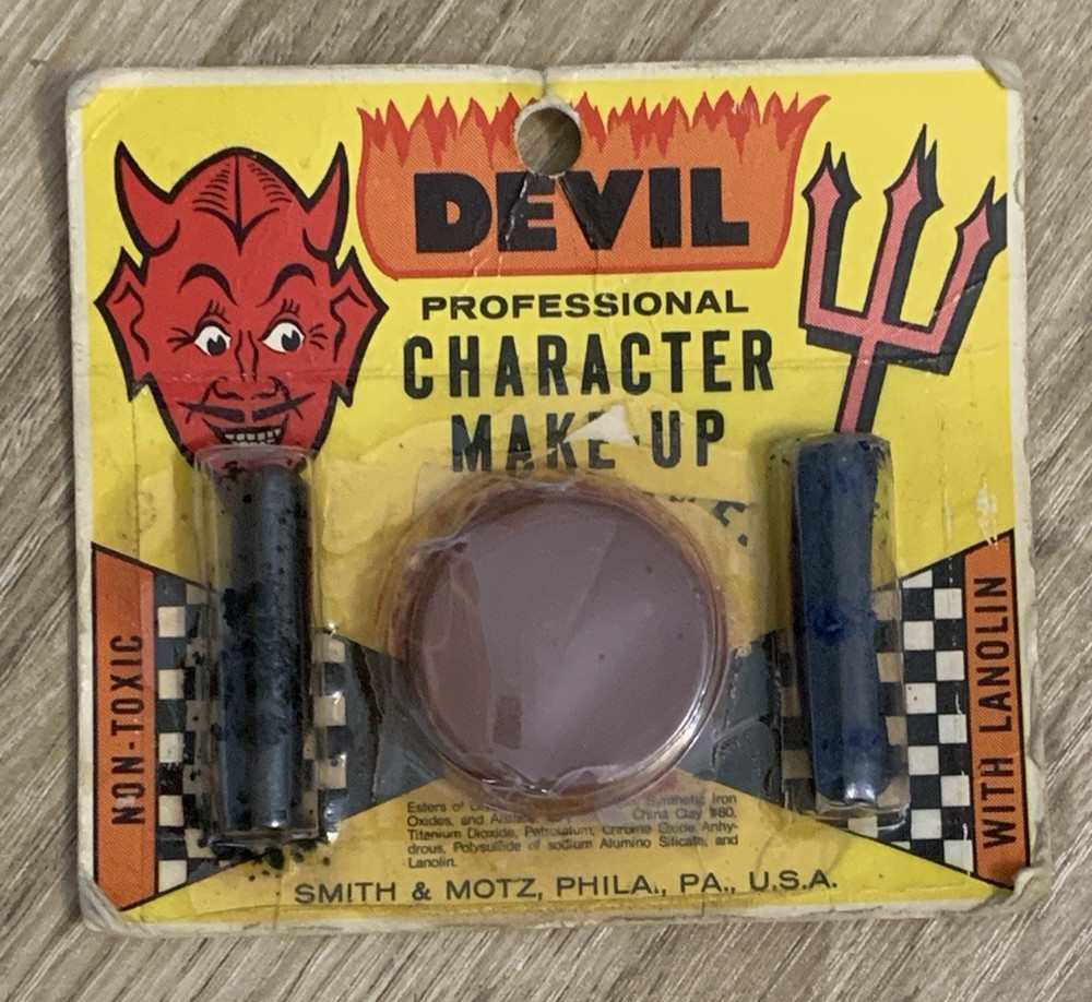 Smith & Motz Devil Professional Character Make-up Kit Halloween Pitchfork Fire