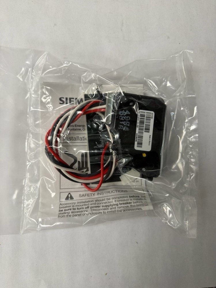 SIEMENS A01FD62 SINGLE POLE AUXILIARY FORM C SWITCH FOR CIRCUIT BREAKERS