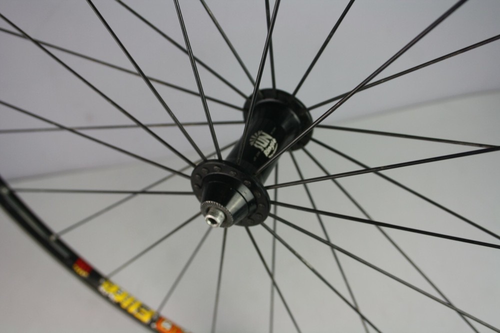 Sun Ringle Pro Elite 25" Front Wheel 28H