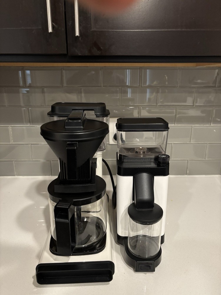 Technivorm Moccamaster Coffee Maker & Grinder Set White