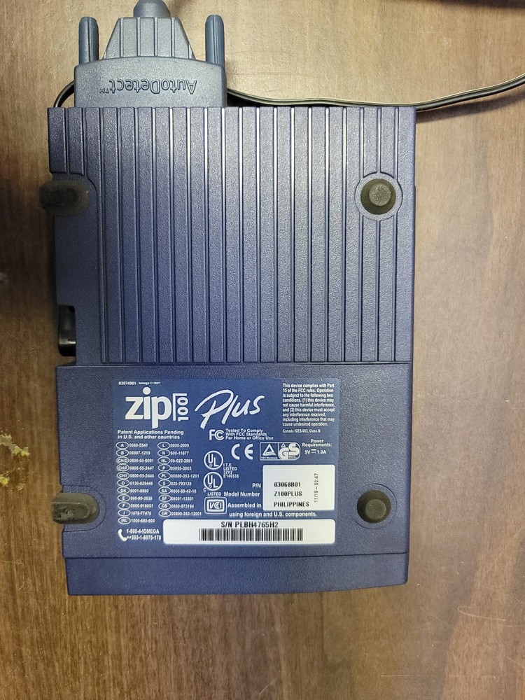 IOMEGA ZIP100PLUS HARD DRIVE, USED