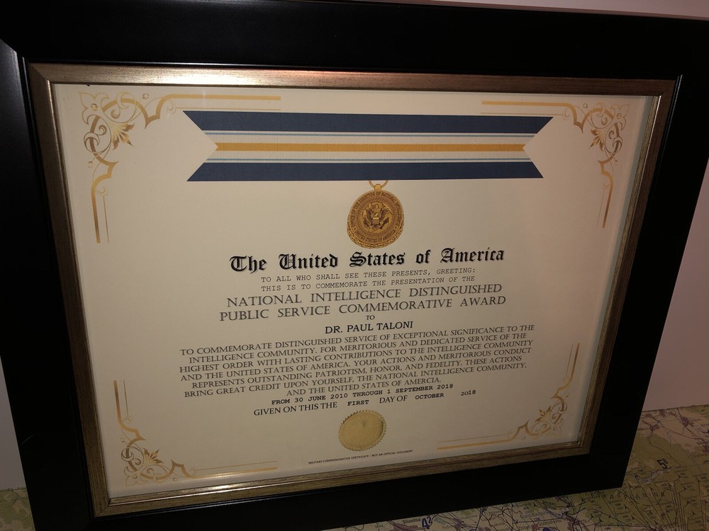 NATIONAL INTELLIGENCE DISTINGUISHED PUBLIC SERVICE COMMEMORATIVE CERT. Type-1
