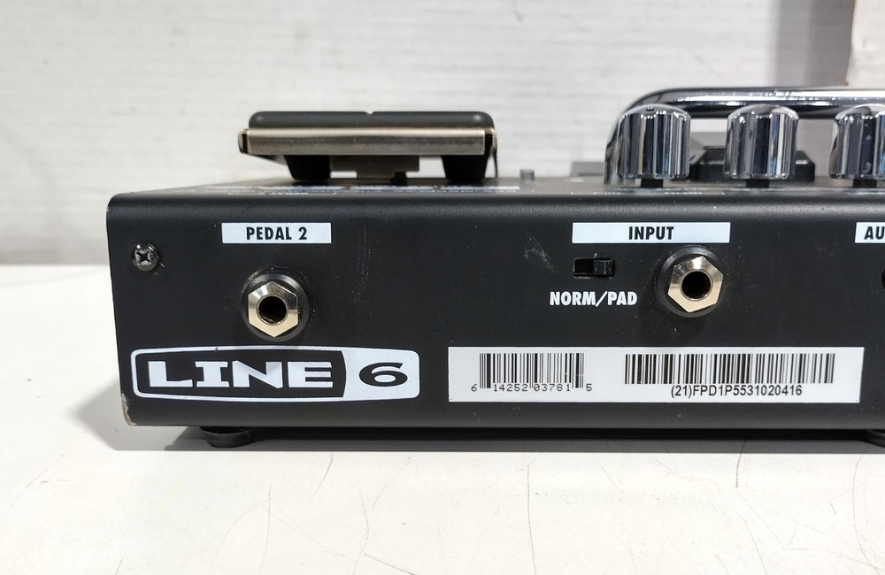 Line 6 Pod XT Live Electric Guitar Multi-Effects Processor & Amplifier Modeler