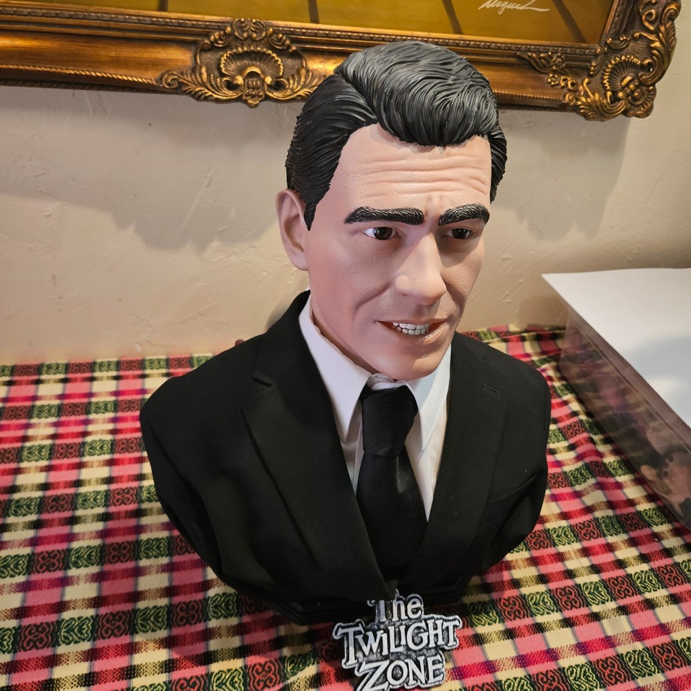 Twighlight zone Rod Serling bust horror sci fi