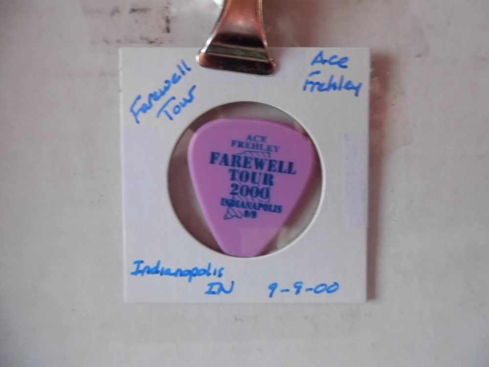 KISS "ACE FREHLEY" GUITAR PICK~INDIANNOPOLIS, IND 9/9/00~READ DESCRIPTION (8/8)