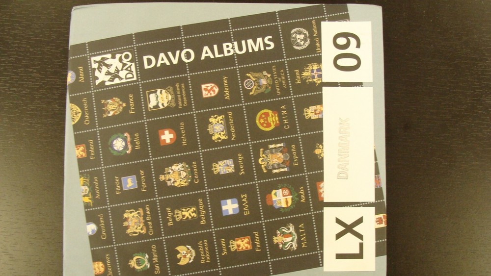 DAVO LUXE HINGLESS SUPPLEMENT DENMARK 2009  FREE SHIPPING