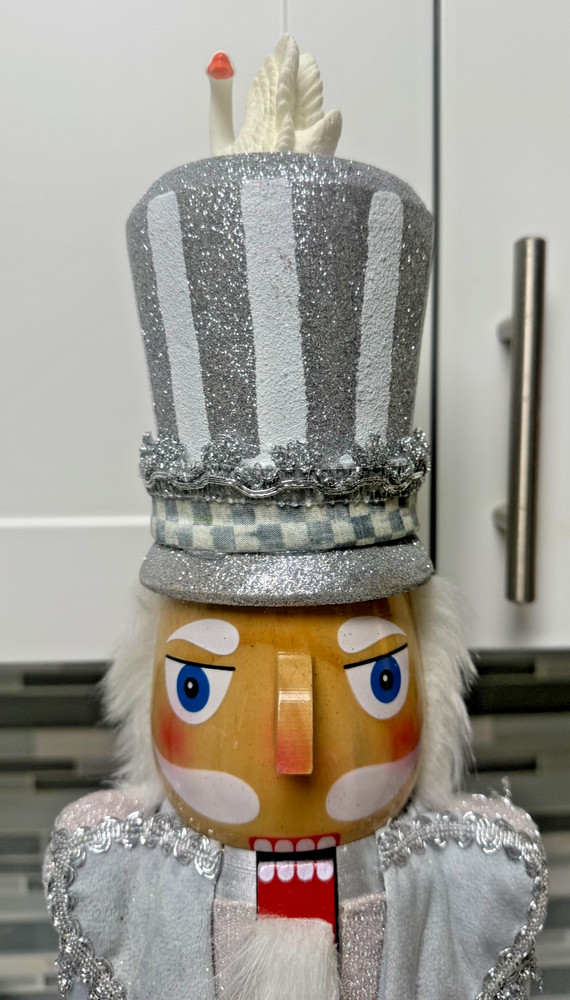 MacKENZIE CHILDS CRYSTAL PALACE NUTCRACKER BNIB