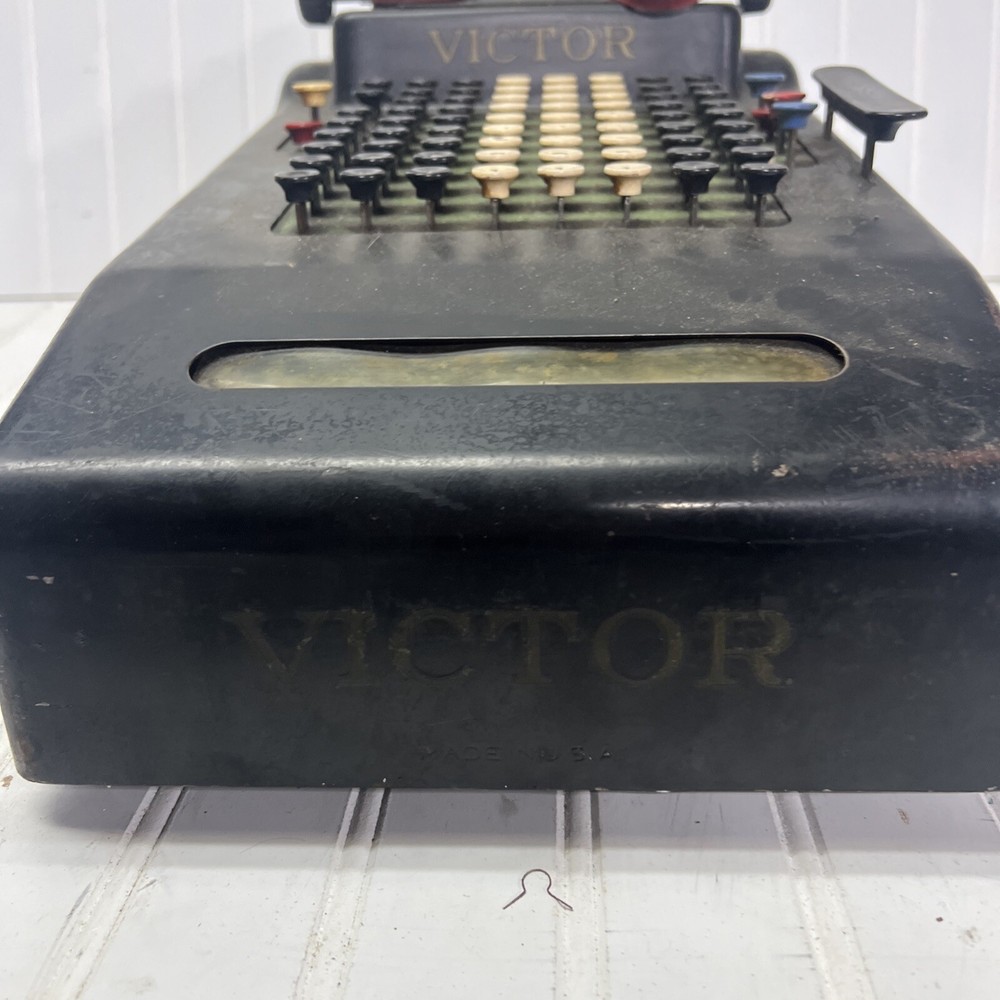 Vintage Model W Electric Victor Adding Machine Untested Display