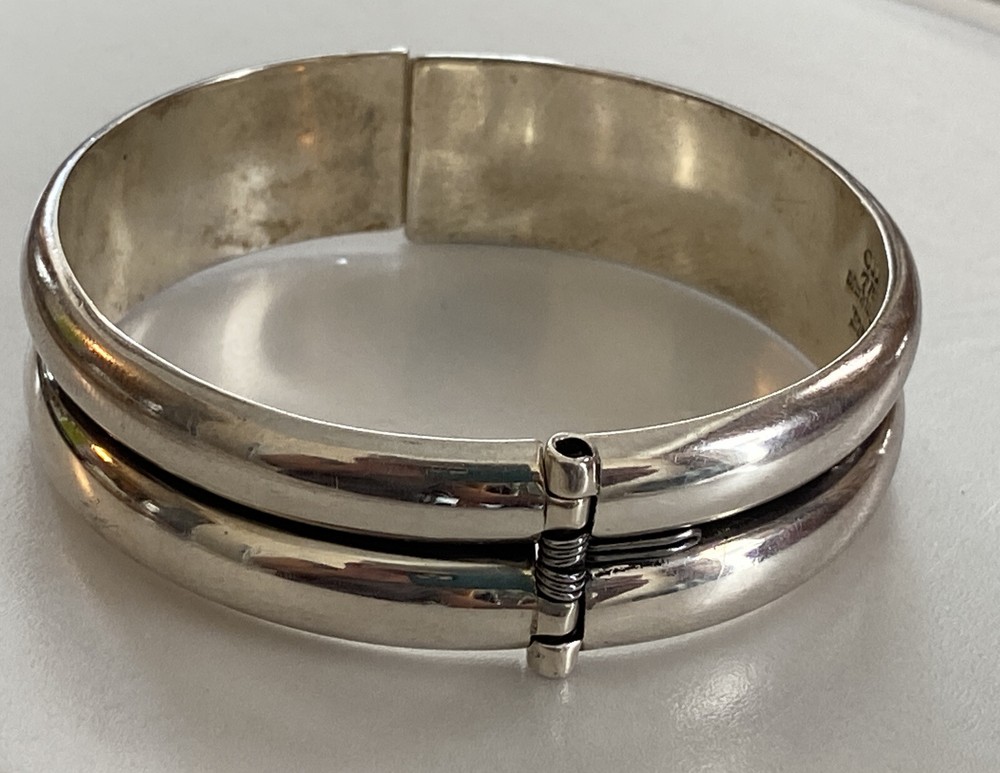 Vintage Mexico Open Bangle Signed CII TM