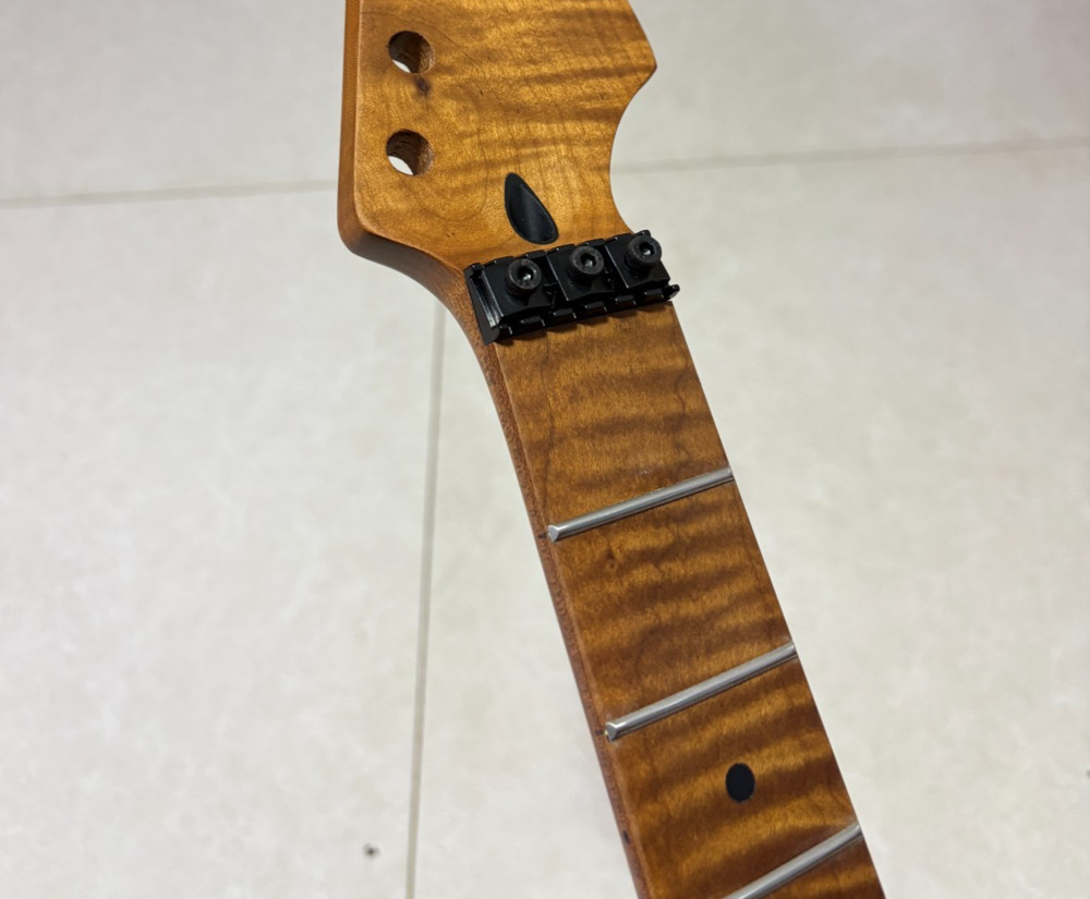 22fret Roasted Flame Maple guitar neck 25.5 inch Lock Nut Replace