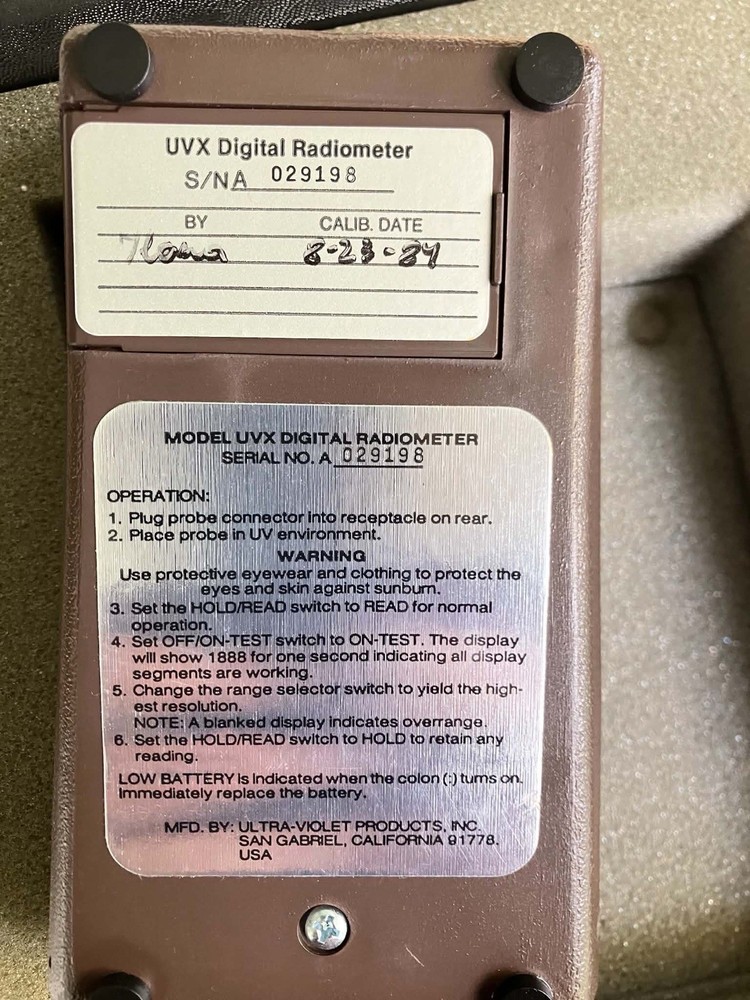 UVX Portable Digital Radiometer w/ UVX-25 Sensor & Case