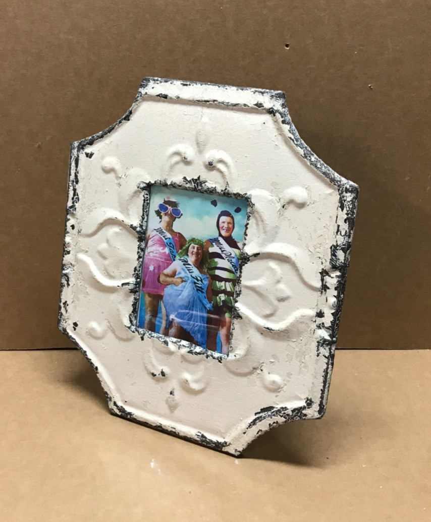VTG 11x13 Shabby Decorative 4x6 Tin Ceiling White Picture Frame Old 387-26B