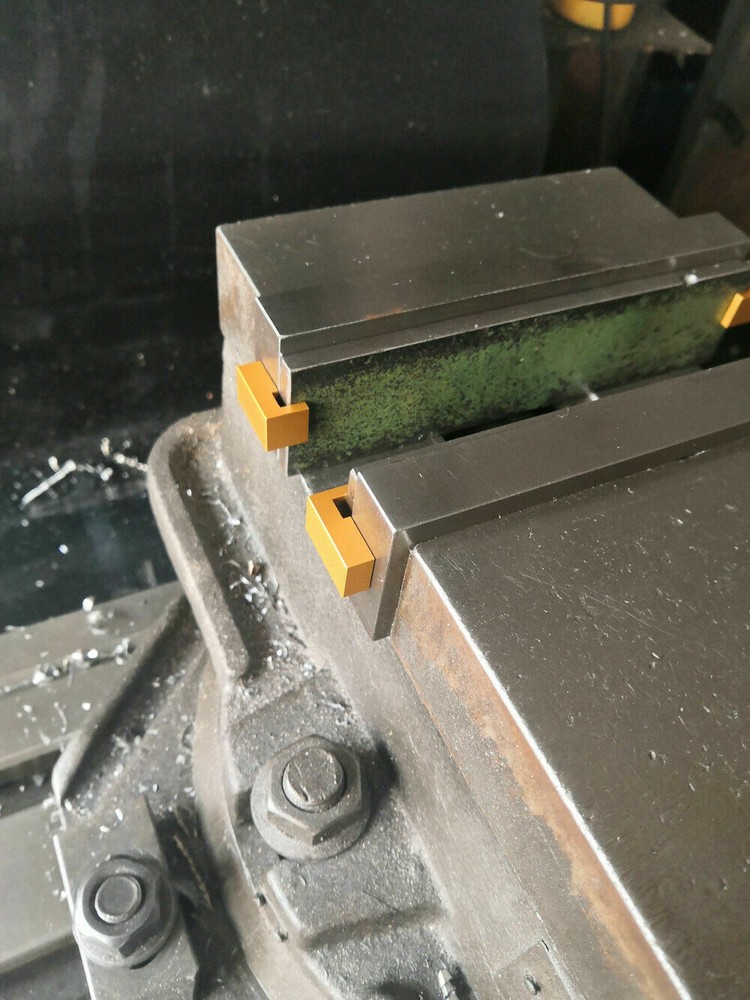 Precision Vise stop Material:steel Width:25MM Minimum Clamping:15MM Maximum Clam