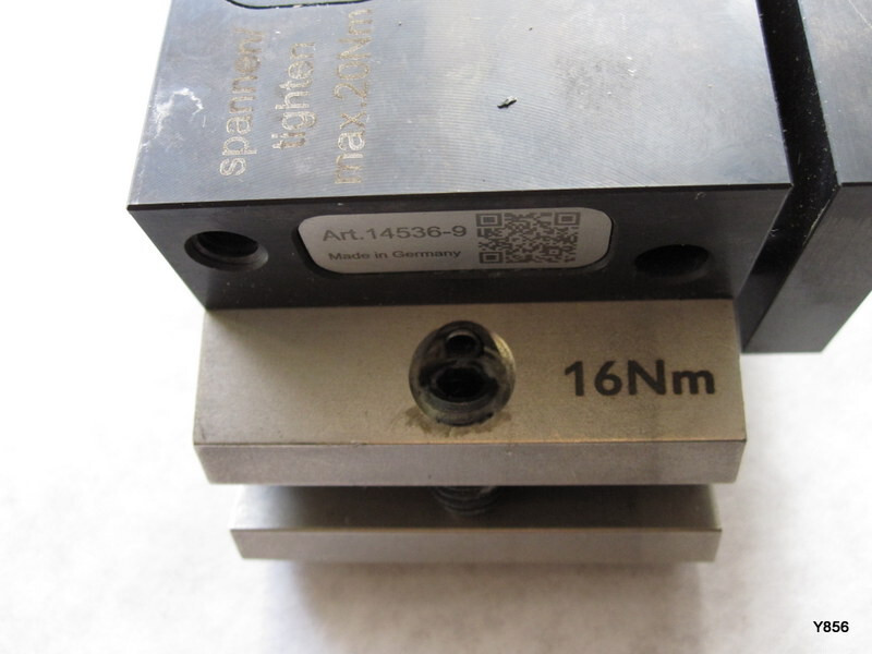 Pull-down Jaw 16Nm for Use With Clamping Rail