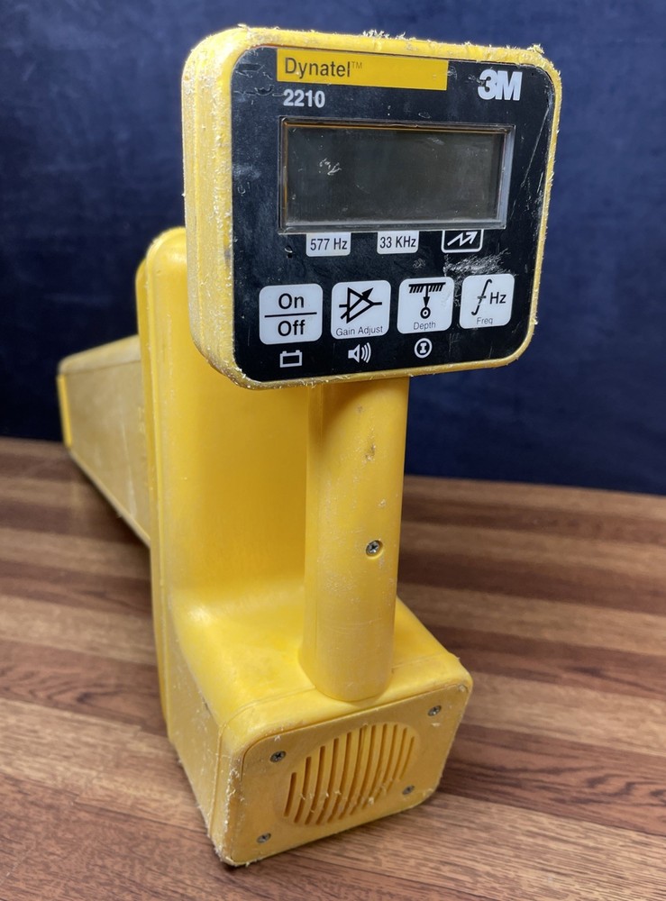 Dynatel 2210 3M Cable & Pipe Locator Receiver