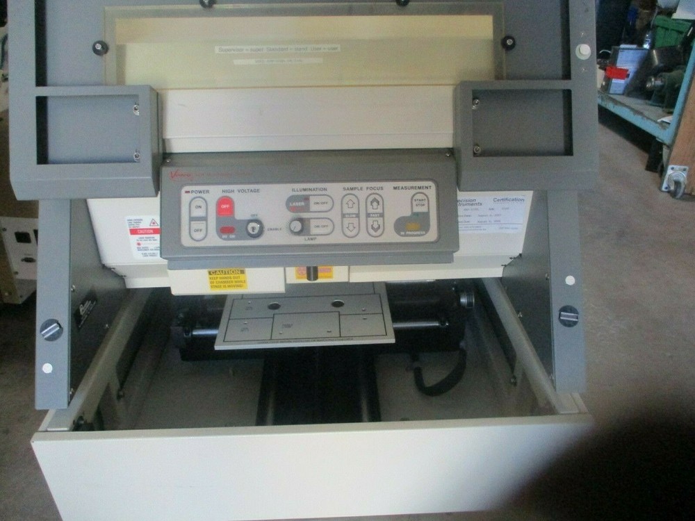 Veeco Model: XRF-5200L: X-ray Measurement System with Computer.