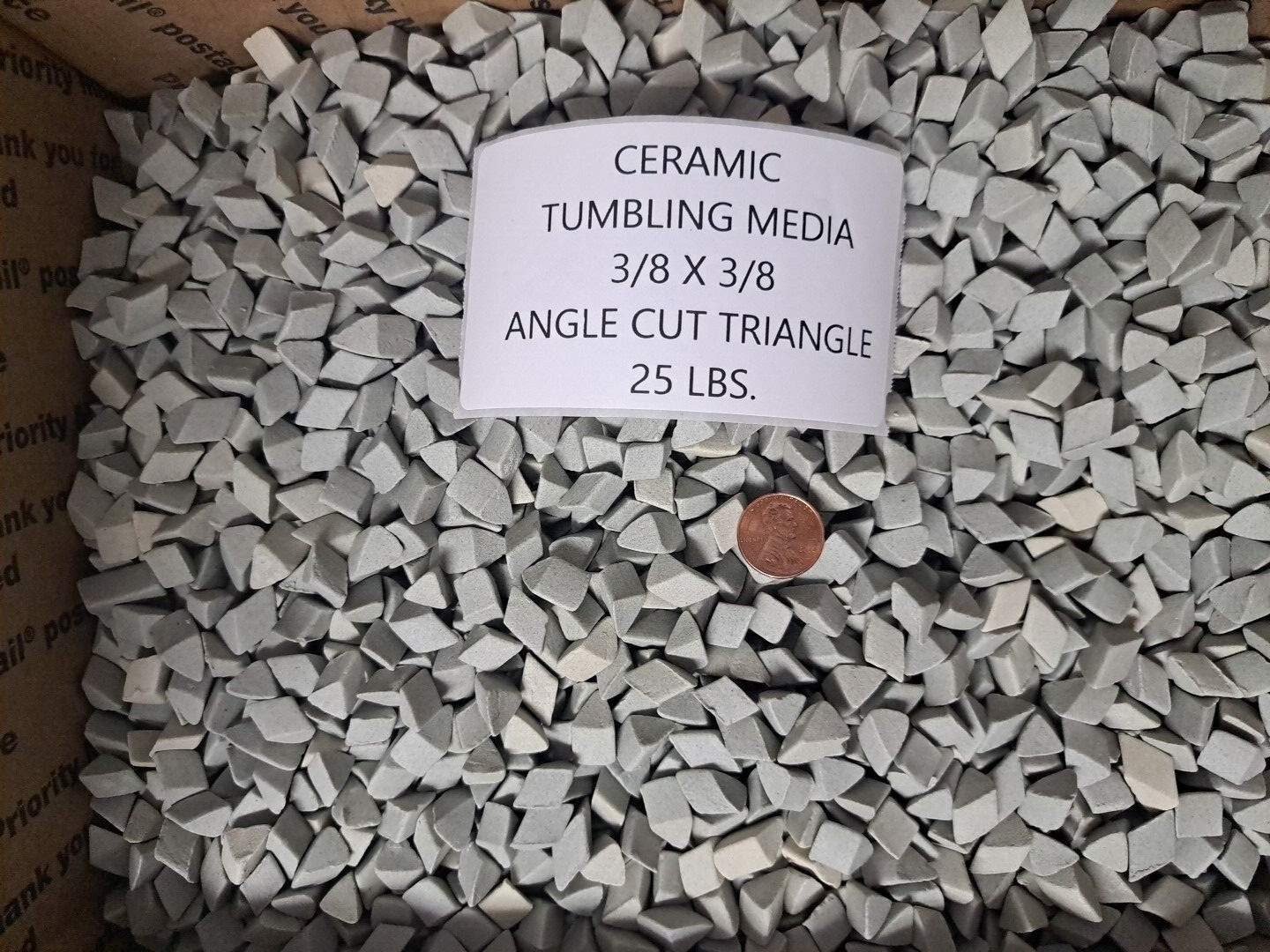 CERAMIC TUMBLING MEDIA 25 pounds of 3/8" x 3/8"  Angle Cut Triangles