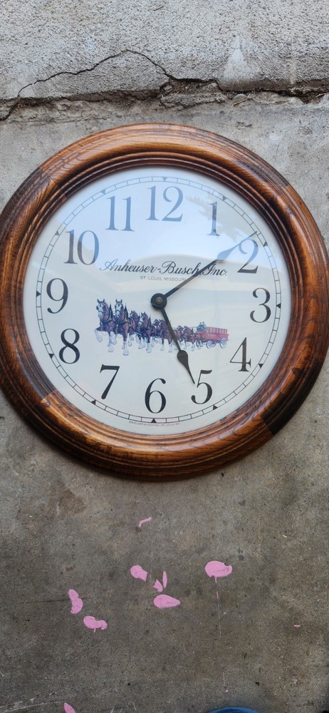 Anheuser Busch Clock Antique w/Clydesdales