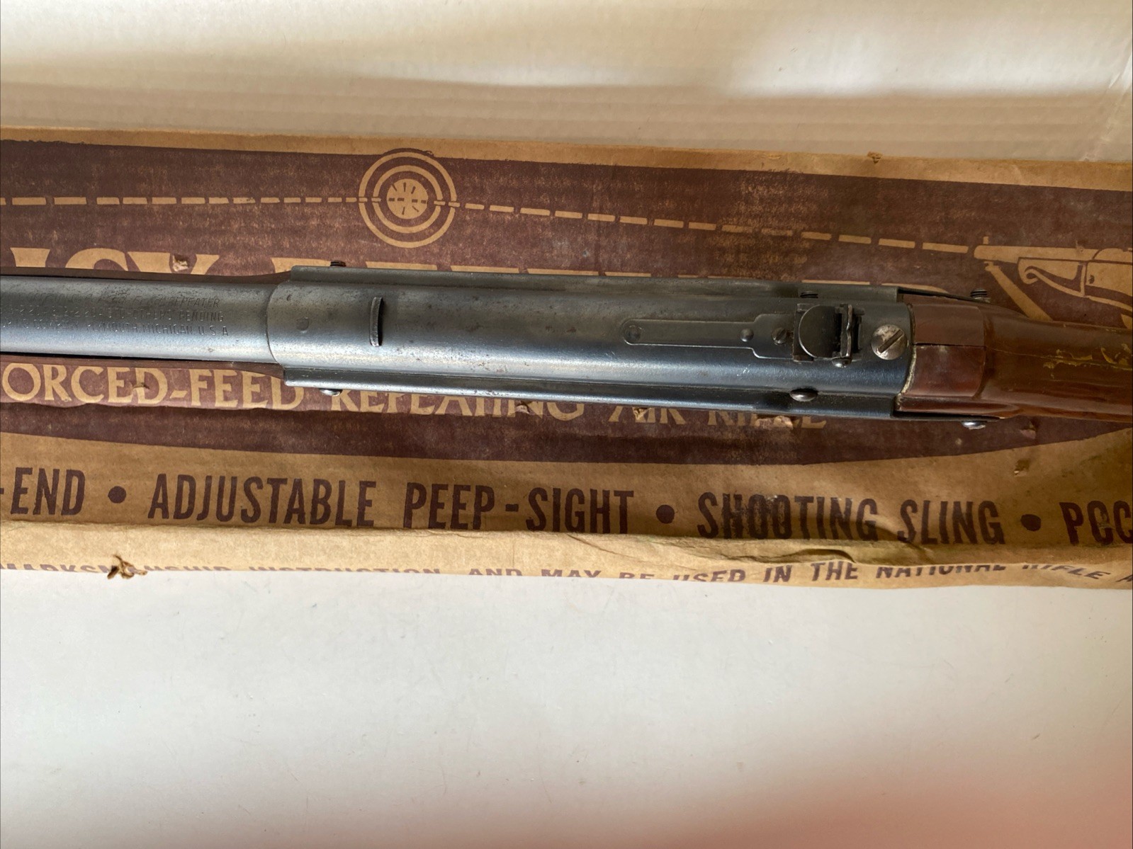VTG Daisy MFG DEFENDER REPEATER No. 142 Pump Action BB Rifle Plymouth MI W/ Box
