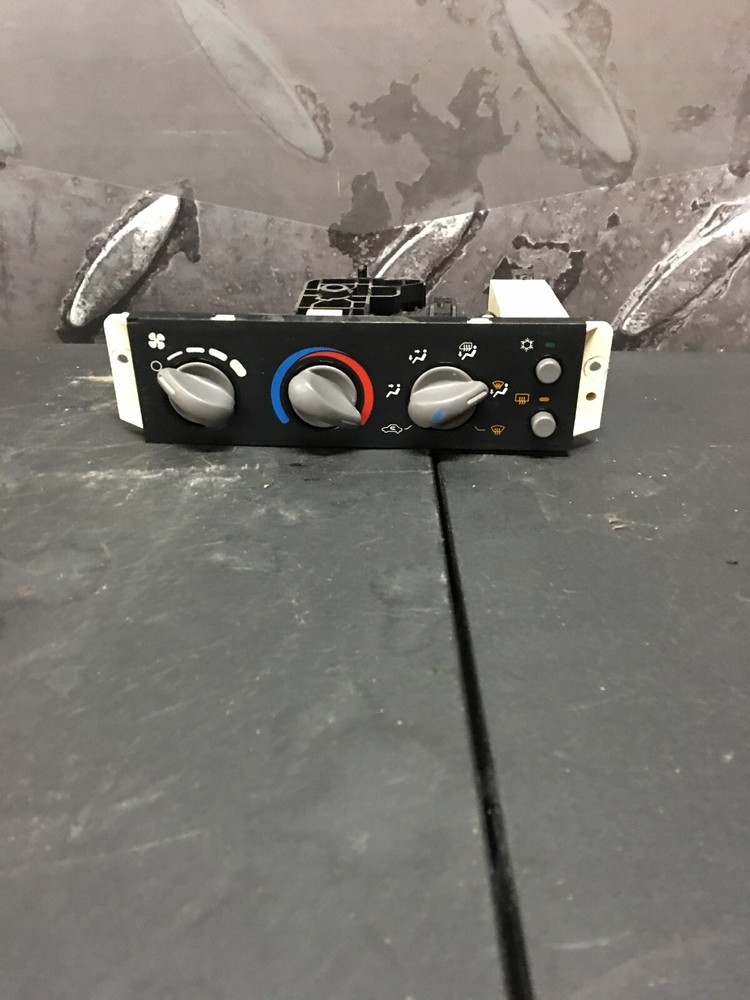 2005 Pontiac Sunfire A/C climate control switch