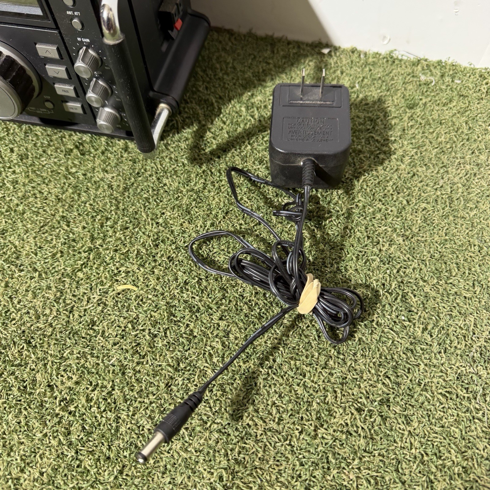 Grundig SATELLIT 750 AM/FM-/SW/AW BAND RADIO Single Side Band W/ Power Cord