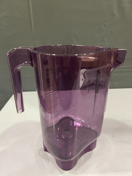 Vitamix 60047 Advance 32 oz. Purple Deluxe Tritan™ Copolyester Blender Jar