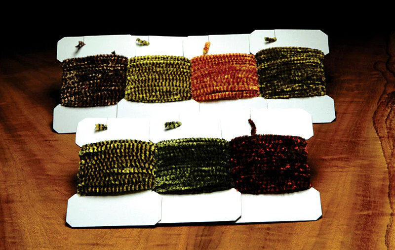 Hareline Dubbin Variegated Chenille