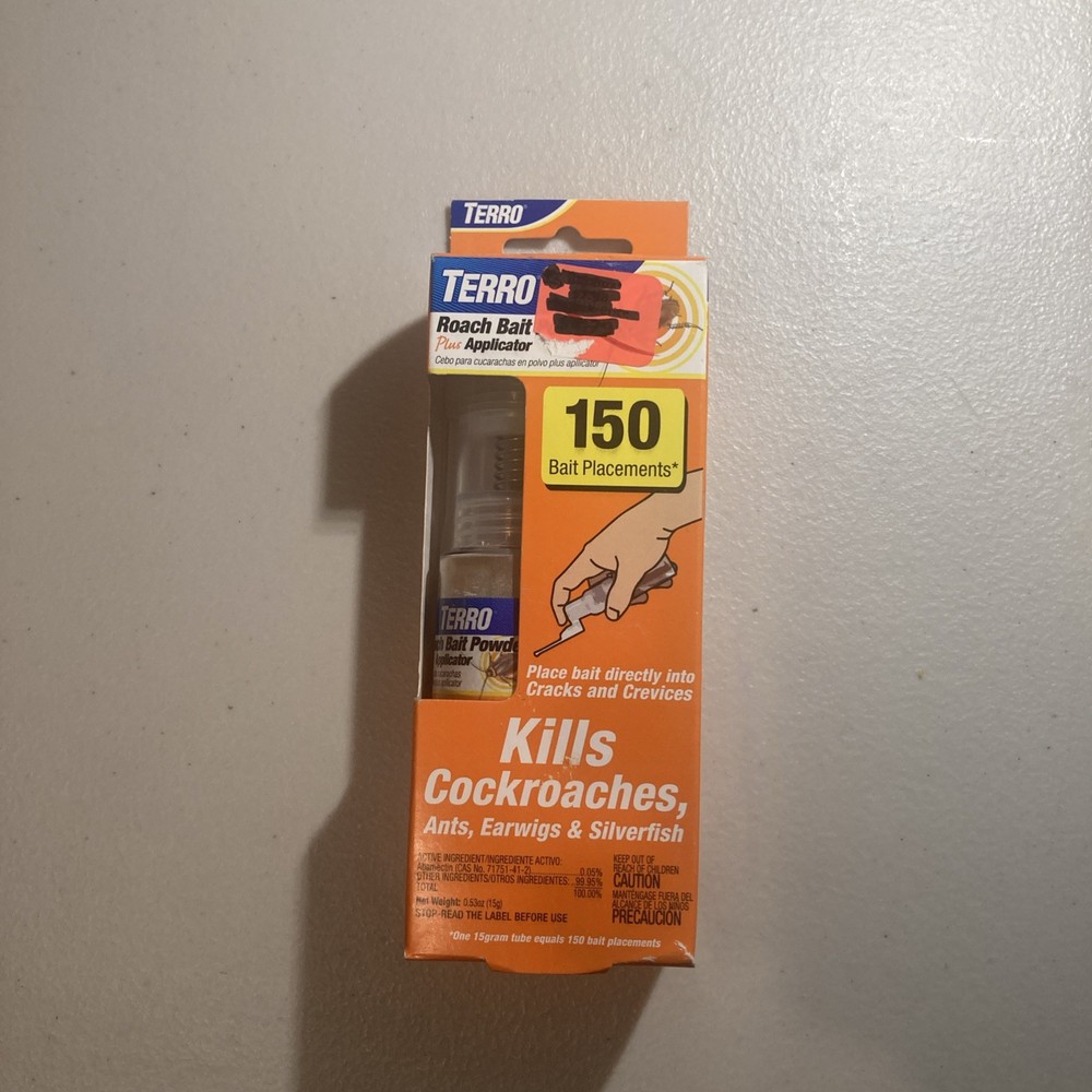TERRO Roach Bait Powder + Applicator Kills Cockroach Ants Earwigs Silverfish