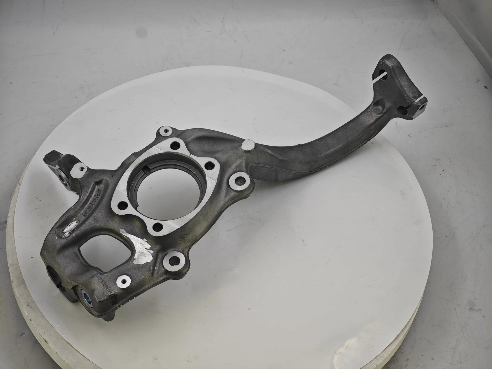 FOR 2013-2022 PORSCHE MACAN 2.0L FRONT LEFT SPINDLE KNUCKLE 95B407253E NEW