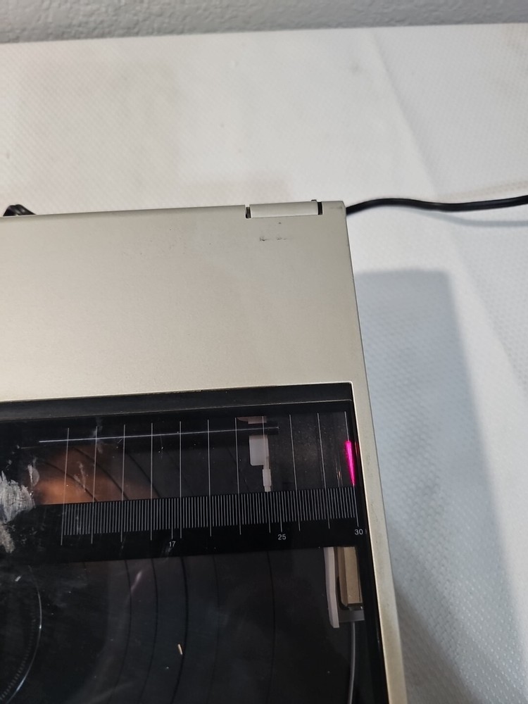 Technics SL-10 Automatic Turntable Quartz Direct Drive Original Box and Manual