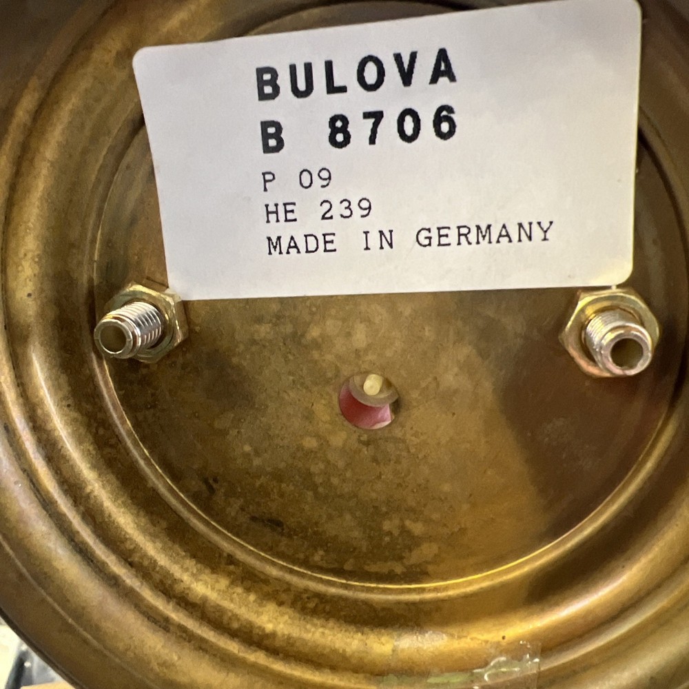 vintage ⏰ BULOVA 😱(for Part Only)Missing Hand)No Working?