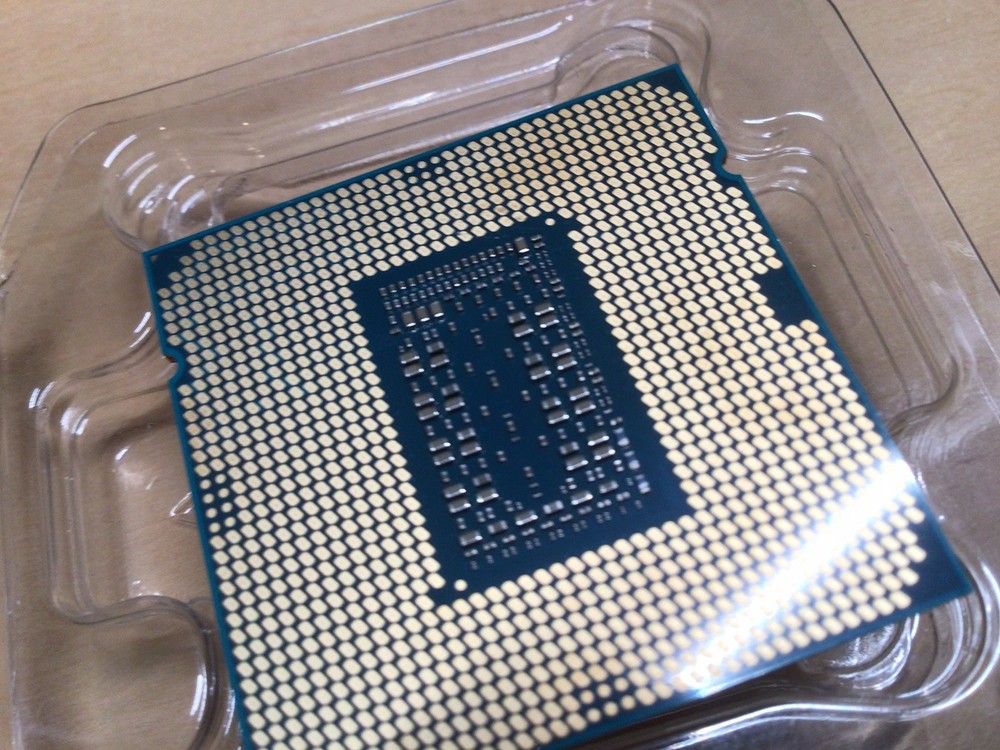 Intel Core i7-11700K Processor (3 GHz, 8 Cores, Socket Tested Working