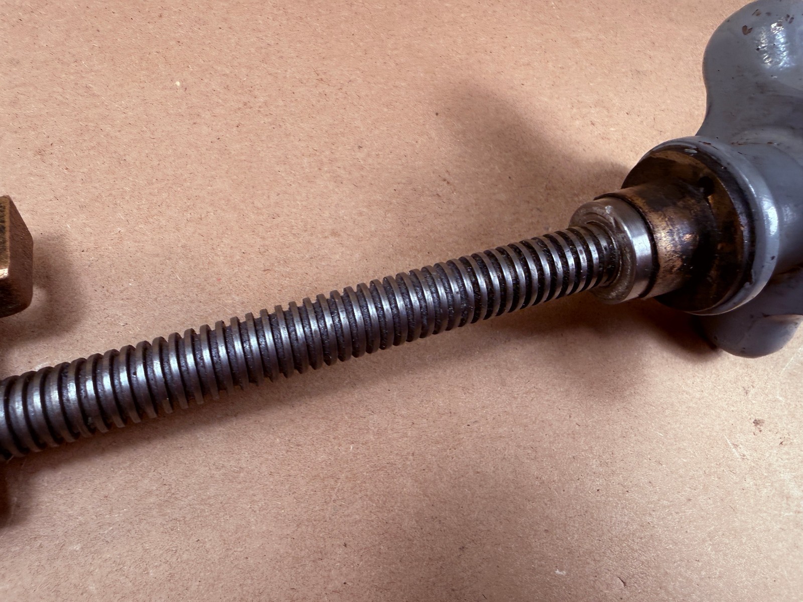 Vintatge Horizontal Milling Saddle Cross Slide Leadscrew Brass Nut + Knob