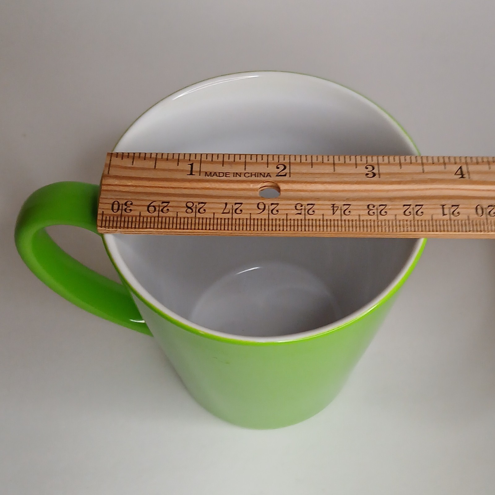 Cornwells Turkeyville USA Bright Green Ceramic Coffee Mug Marshall MI HTF Rare