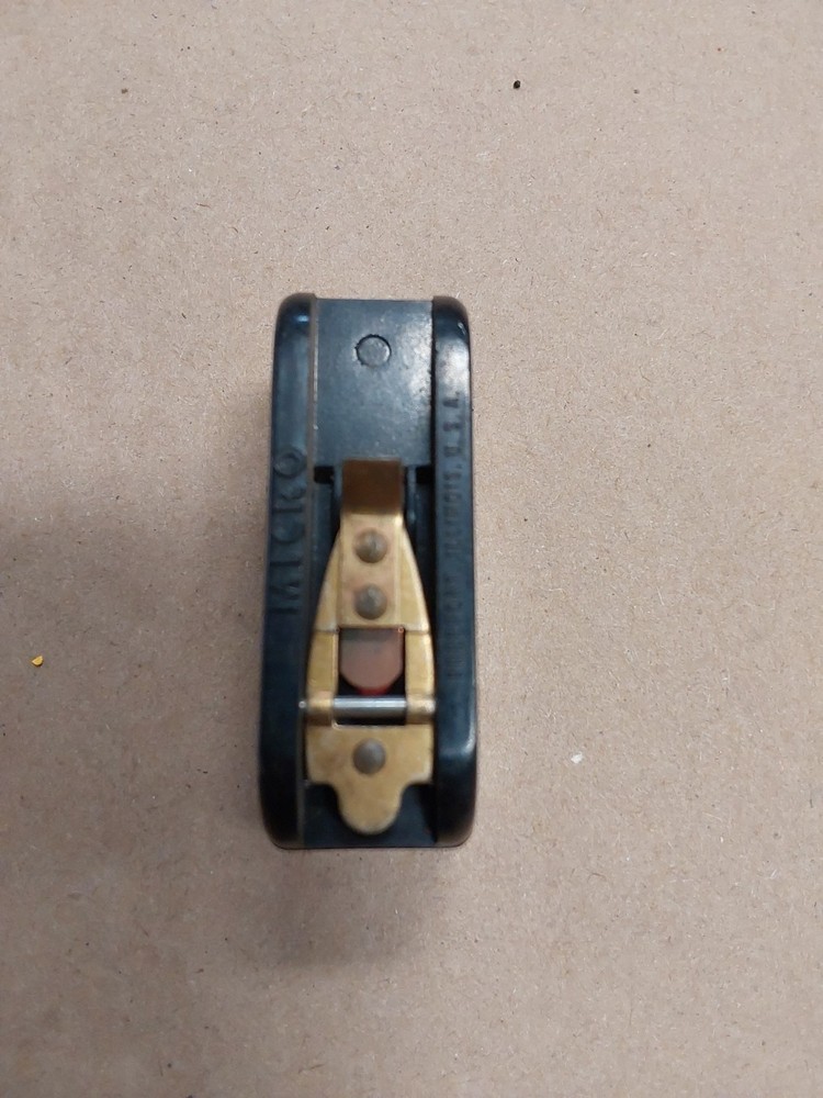 UND LAB MICROSWITCH BZ-2RW13-A2