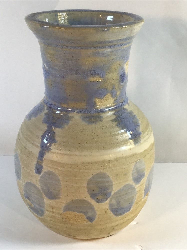 hand thrown art pottery vase, marked LP 3/91